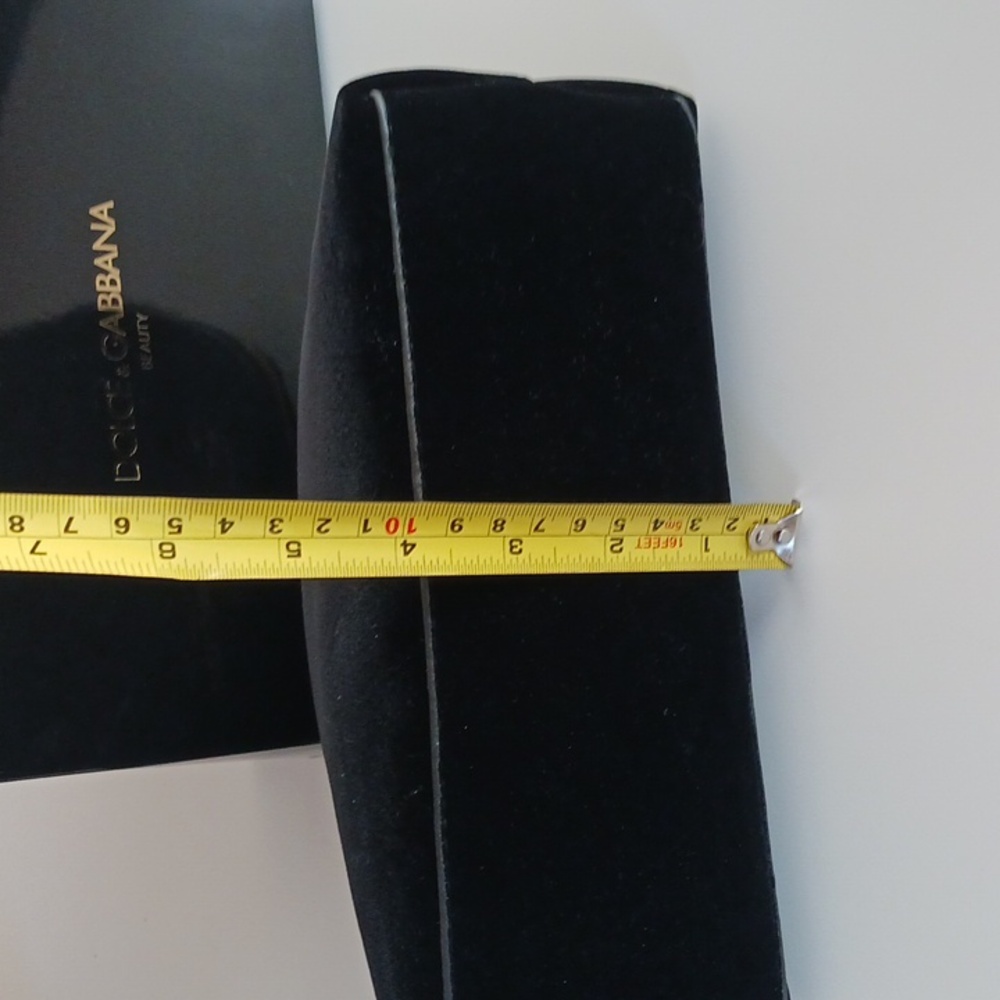 NWOT Dolce & Gabbana Cosmetic Bag - Picture 8 of 9